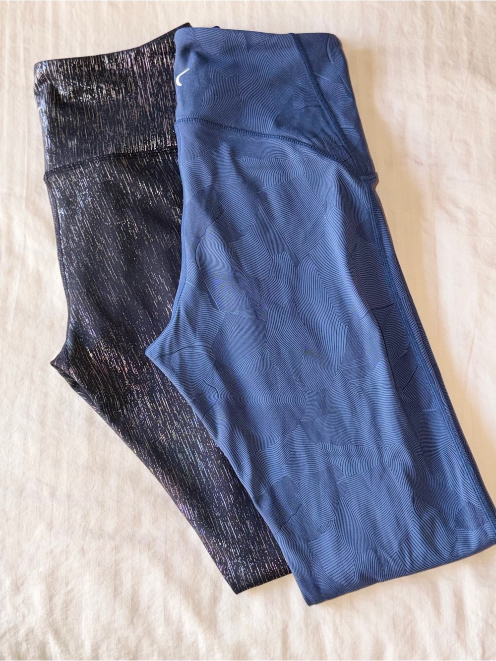 ZYIA Active Blue & Black Sparkling Athletic Leggings